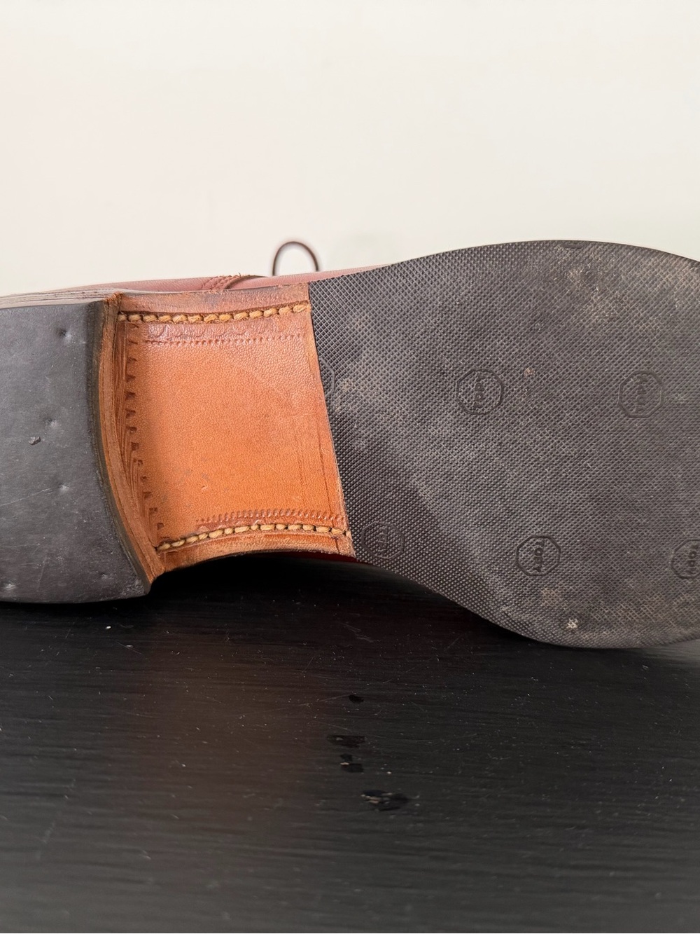 English Paddock Boots. Made in England. Size 8. Excellent Condition. - Picture 5 of 9